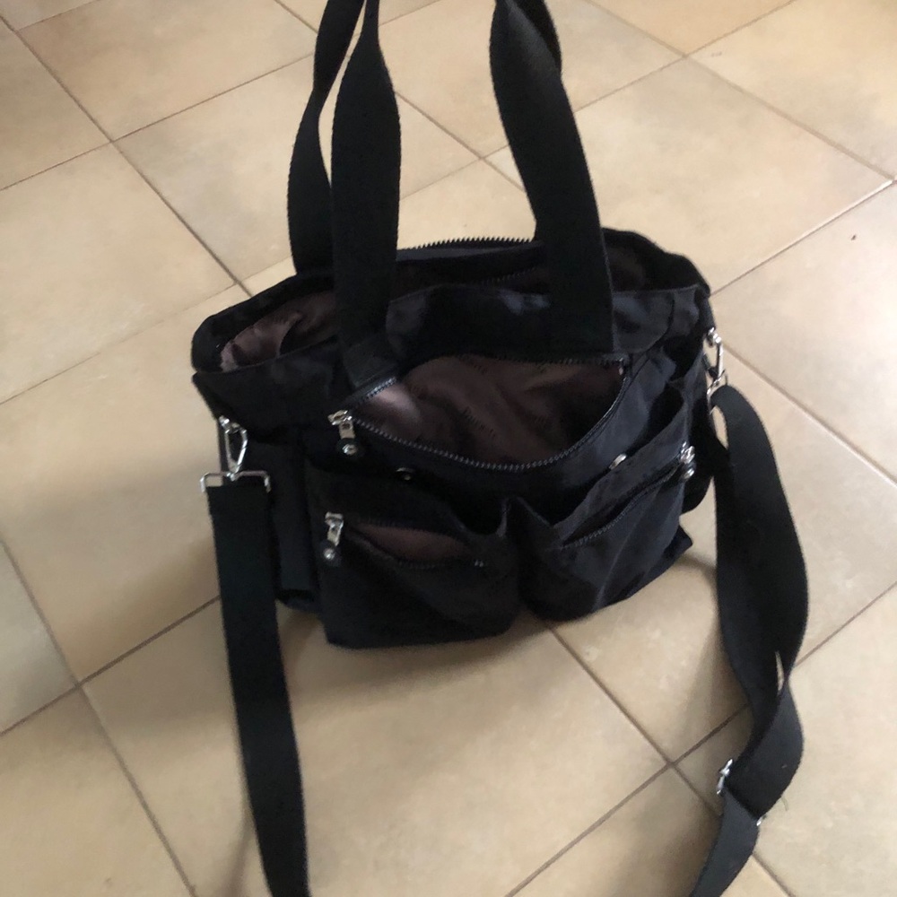Black Tote Bag with Multiple Pockets